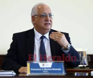 Para el rector Herrera, uno de los logros más grandes durante su gestión fue la creación del reglamento estudiantil que permitirá elegir a los representantes de los universitarios este año. Foto: Emilio Flores / EL HERALDO.