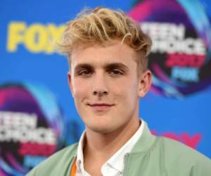 El youtuber Jake Paul llega a los Teen Choice Awards en Los Angeles el 13 de agosto de 2017.