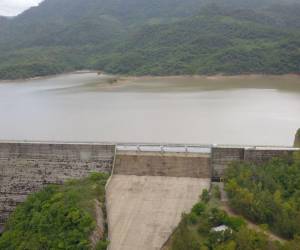 Así luce de llena la represa La Concepción, se espera que este año llegue a su máximo nivel, aún faltan más lluvias de este invierno.