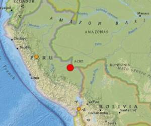 El epicentro estaba a 135 kilómetros (83 millas) al oeste de Iñapari en Perú, y a 226 kilómetros (140 millas) al oeste de Cobija en Bolivia.