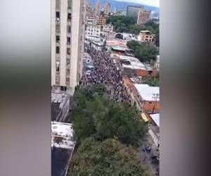 Impactantes videos de las protestas en Venezuela contra la reelección de Maduro