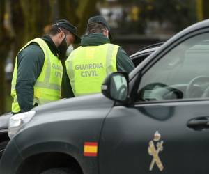 Los hechos ocurrieron en noviembre cuando una niña de once años que paseaba por un centro comercial de Badalona, en el área metropolitana de Barcelona.