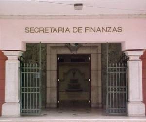 La Secretaría de Finanzas reporta que en 2023 se ejecutó el 86.9% del presupuesto aprobado, con 72,509.8 millones de lempiras utilizados de los 83,445.8 millones presupuestados. Este año la inversión podría ser significativamente menor.