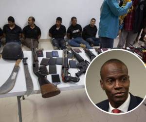 A los colombianos se les habría detenido con un fuerte arsenal de armas. Foto: AP