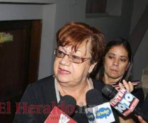 Doris Gutiérrez mostró su enfado por la falta del segundo componente de la vacuna rusa. Foto: EL HERALDO