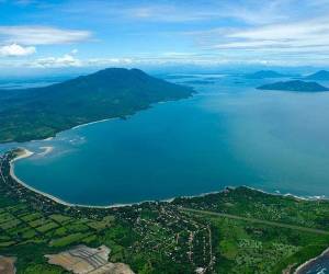 Punta Cosigüina forma parte de una península nicaragüense del mismo nombre en el Pacífico que limita con el Golfo de Fonseca, cuyas aguas comparten Nicaragua, Honduras y El Salvador.