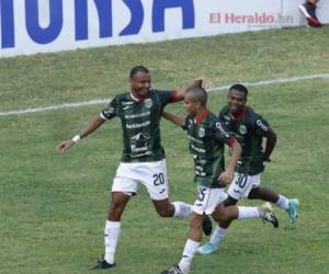 Ovidio Lanza anotó un doblete en la goleada de Marathón a los Lobos UPFM. Foto: EL HERALDO.