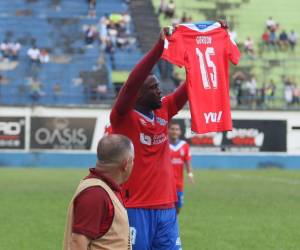 Yustin Arboleda dedicó sus dos goles a Demetri Gordon.