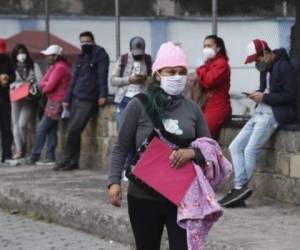 Hasta ahora Ecuador ha reportado unos 118,600 casos del nuevo coronavirus y más de 10,900 fallecidos, de acuerdo con el Centro de Ciencia e Ingeniería de Sistemas de la Universidad Johns Hopkins. Foto: AP