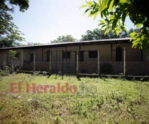 La hacienda Jupuara (Valladolid), de la que habla el prócer Francisco Morazán en su testamento, fue encontrada por EL HERALDO a la orilla de un río en este vasto valle de Comayagua bajo un ambiente de soledad, nostalgia y abandono. Fotos: Emilio Flores / EL HERALDO