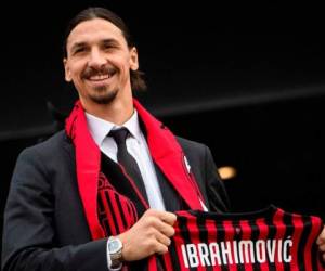 Zlatan Ibrahimovic jugó en el Milan entre 2010 y 2012. Foto: AFP.