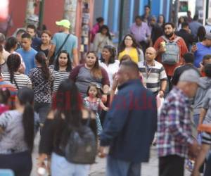 Los capitalinos también anhelan paz y tranquilidad en sus familias.