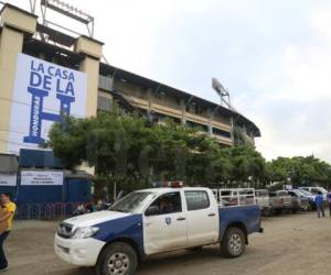 El duelo entre Honduras y El Salvador, que es correspondiente a la jornada 4 del grupo A de la eliminatoria de Concacaf, iniciará a las 7:00 de la noche.