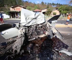 Un grave accidente ocurrido en la tarde de este sábado en la carretera CA-5, a la altura de Zambrano, ha dejado al menos siete personas heridas.