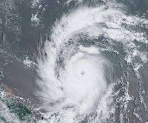 Así luce el huracán Beryl desde la vista satelital.