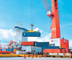 Expertos del Banco Mundial señalan que los puertos de contenedores son críticos en las cadenas de suministros globales y esenciales para las estrategias de crecimiento de muchas economías.