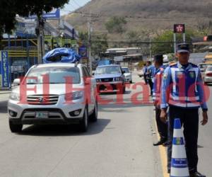 Desde horas tempranas de la mañana inició el ingreso de los que hicieron turismo en la zona sur del país.