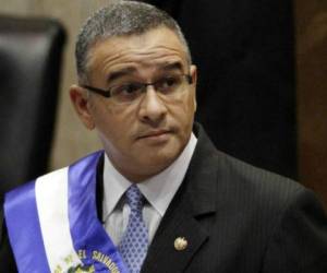 La fiscalía de El Salvador investiga si el expresidente Mauricio Funes recibe fondos públicos de su país mientras está asilado en Nicaragua. Foto: Agencia AFP