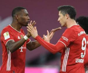 Robert Lewandowski fue el héroe de la noche para un Bayern que ahora parece que el único rival que tendrá en la lucha por el título será el RB Leipzig. Foto: AFP