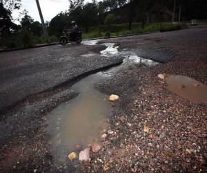 A la fecha, Honduras cuenta con más de 13,000 kilómetros de carreteras que no están pavimentadas, muchas en mal estado