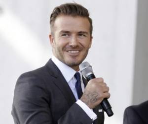 David Beckham hablando en una conferencia de prensa en Miami. (AP)