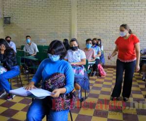 La Secretaría de Educación ha anunciado que a partir del 18 de abril se retornarán a clases presenciales en todo el sistema.