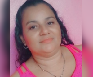 Imagen en vida de la hondureña Irma Aracely Solís Meza, asesinada por su expareja.