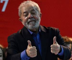 Las fuertes acusaciones del empresario se producen poco antes de que Lula se vea la cara conel juez de primera instancia que conduce la operación 'Lava Jato'. Foto: AFP