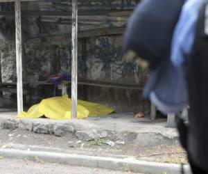 En una galera ubicada frente al Instituto Técnico Luis Bográn fue acribillada la estudiante Loanis Núñez Canales.