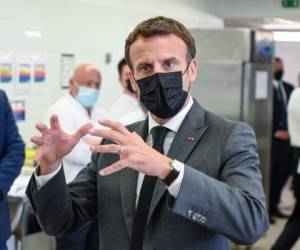 Después Macron calificó el incidente de 'aislado', cometido según él por 'individuos ultraviolentos'. Foto: AFP