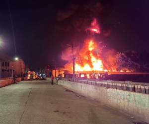 Bomberos instan a revisiones periódicas de sistemas eléctricos para evitar futuros desastres.