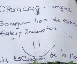 Los hechores del crimen se hacen llamar “Escuadrón de la muerte”.