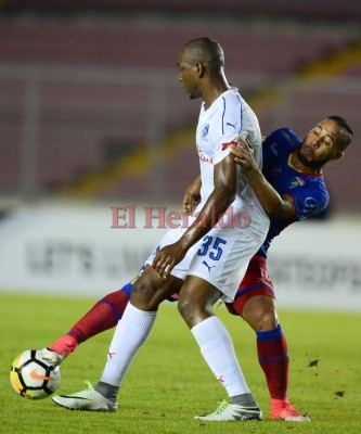 Las fotos que dejó el humillante 7-1 de Olimpia al Plaza Amador en el Rommel Fernández