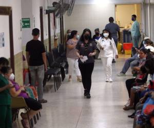 En el Hospital Escuela asisten personas de todos los departamentos, por lo que es considerado el principal centro asistencial del país.