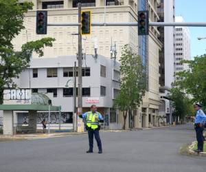 La red eléctrica de Puerto Rico es muy débil desde que quedó destrozada durante el huracán María de 2017.