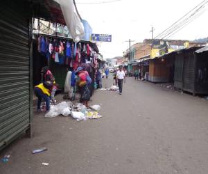 Como es costumbre, la falta de cultura de algunos capitalinos se evidenció la mañana de este miércoles 25 de diciembre en el Distrito Central.