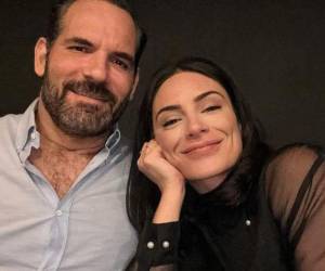 La actriz Ana Brenda Contreras emocionó a sus seguidores al anunciar que está esperando su primer bebé junto a su esposo, Zacarías Melhem. La noticia llega después de que la pareja enfrentara un difícil momento tras un aborto espontáneo en septiembre pasado.