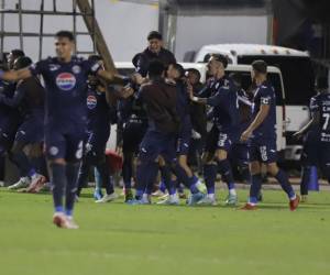 Autogol de José García puso a ganar a Motagua en la gran final ante el Olimpia.