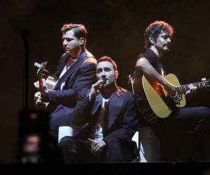 La banda mexicana de pop mestizo, Reik, continúa con firmeza su “Panorama Tour”, un recorrido musical que revive su cúspide artística junto a las más recientes producciones, encantando a cientos de fanáticos.