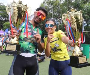 La decimotercera edición de la Vuelta Ciclística EL HERALDO dejó momentos llenos de esfuerzo y emoción, culminando con el reconocimiento a los campeones de las categorías Élite masculino y femenino, quienes se impusieron con gran desempeño en el exigente circuito de 34 kilómetros.