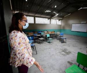 Más de 50 mil estudiantes desertaron del sistema educativo en este año lectivo. Expertos asumen que la situación actual en las aulas de clases no incitan a los estudiantes a seguir con sus estudios.