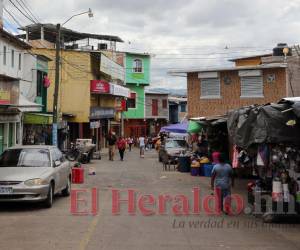 Esta semana los mercados de la capital se vieron afectados por el feriado, dejando negocios cerrados.