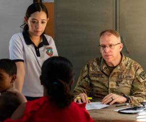 La misión es parte de las operaciones sostenibles de la FTC-B en la región, subrayando la importancia de la cooperación entre los profesionales médicos de las Fuerzas Armadas de Estados Unidos y sus homólogos hondureños para mejorar la salud en áreas desfavorecidas.