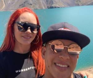 Daddy Yankee atraviesa una disputa legal con su aún esposa, Mireddys González, tras más de tres décadas de matrimonio.