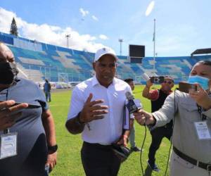 Mario Moncada dijo que la cancha del estadio será removida en su totalidad antes que se realice el concierto de Daddy Yankee el próximo jueves 10 de noviembre