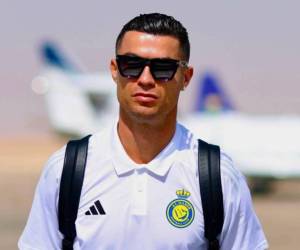 Cristiano Ronaldo termina su contrato con Al Nassr de Arabia Saudita y ha hecho una petición para renvar su contrato, de lo contratio, se irá por las ofertas que tiene.