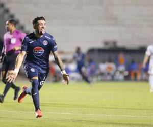 El argentino Agustín Auzmendi aprovechó la primera acción que tuvo para poner a ganar a Motagua.