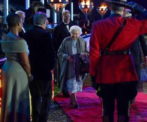 La salud de la reina es motivo de preocupación desde que el pasado octubre sus médicos le impusieron guardar reposo y se supo que había estado una noche hospitalizada.