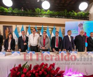 La presidenta Castro junto al expresidente Zelaya finalizaron la jornada de conmemoración del golpe de Estado junto a invitados internacionales