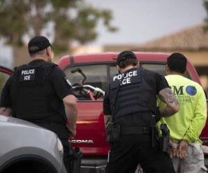 Cientos de personas han sido detenidas en una semana del gobierno de Donald Trump.